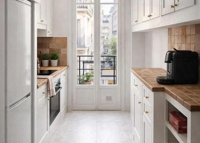 Qult - Blanche Homestay szállás Nizza